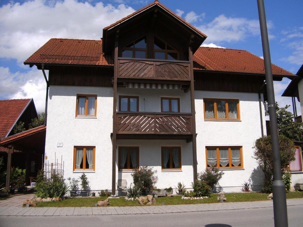 Appartementhaus Elisabeth Winklhofer Bad Füssing Exterior foto